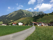 Frühstück in Holzgau